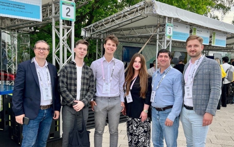 Астраханские компании представили инновационные разработки на Startup Village