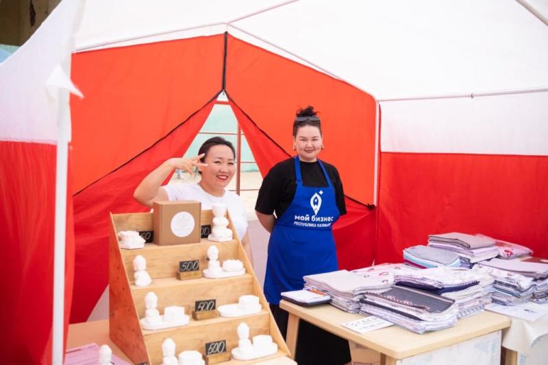 Местный бизнес представил свою продукцию на ярмарке &laquo;Бренды Калмыкии&raquo;