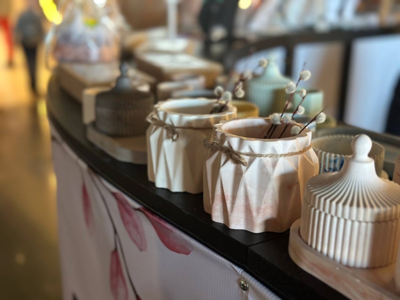 Самарские самозанятые мастера представили свою продукцию на пасхальной ярмарке