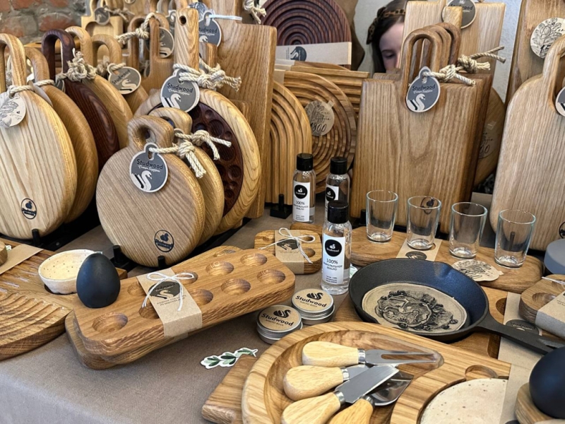 Самарские самозанятые мастера представили свою продукцию на пасхальной ярмарке