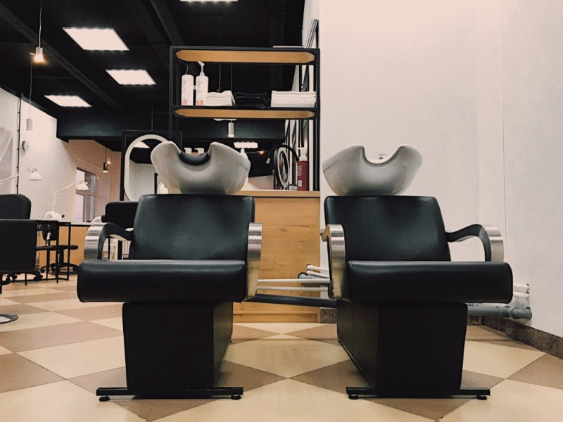 Самозанятые смогут бесплатно работать в бьюти-коворкинге &laquo;Культура&raquo; в Чите