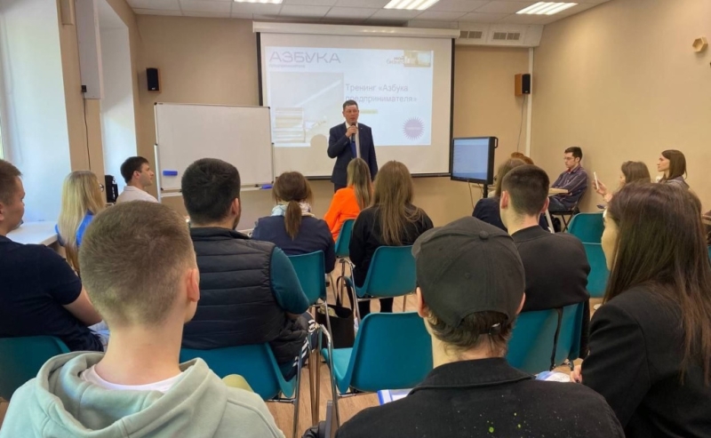 В Удмуртии более 100 претендентов на грант пройдут &laquo;Азбуку предпринимателя&raquo;